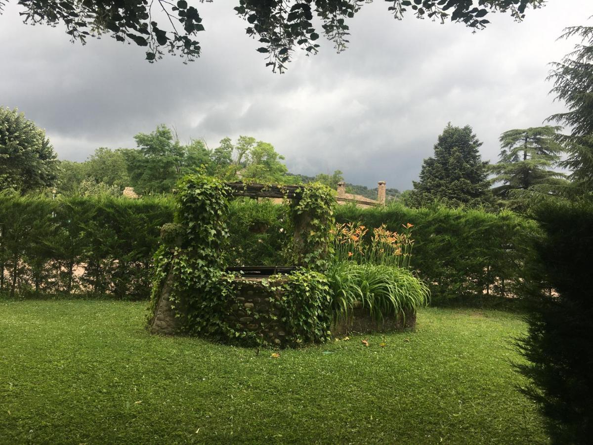 Torre De La Ferreria Apartman Tona Kültér fotó